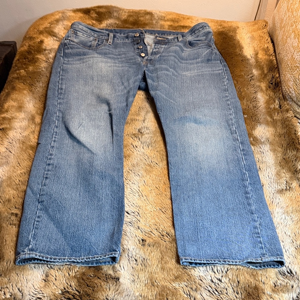 Levi's  Straight Leg Blue Jeans